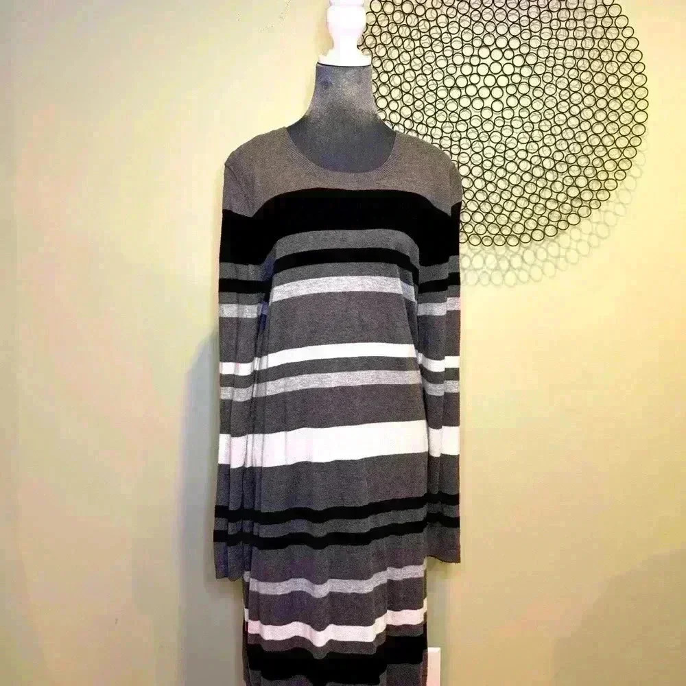 Merona Women’s Midi Gray, Black, and White Striped Midi knit dress.